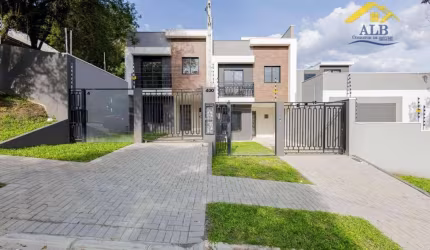 Sobrado com 3 dormitórios à venda, 101 m² por R$ 629.000,00 - Barreirinha - Curitiba/PR