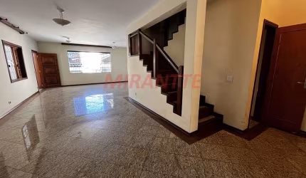 Sobrado de 288m² com 4 quartos em Jardim França