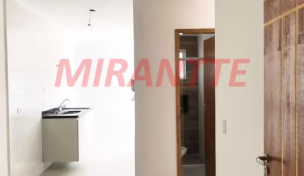 Cond. fechado de 42m² com 2 quartos em Carandiru