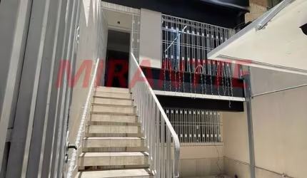 Sobrado de 152m² com 3 quartos em Santa Teresinha