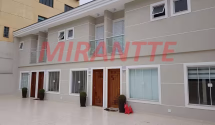 Cond. fechado de 65m² com 2 quartos em Jardim Paraiso