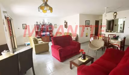 Apartamento de 94m² com 4 quartos em Vila Alzira