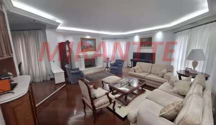 Apartamento de 220m² com 4 quartos em Santana