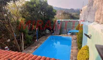 Casa terrea de 300m² com 4 quartos em Horto Florestal
