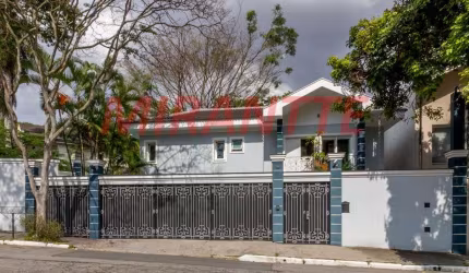 Sobrado de 557m² com 4 quartos em Jardim França