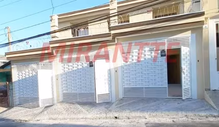 Sobrado de 90m² com 2 quartos em Vila Francos