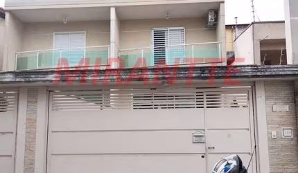 Sobrado de 180m² com 3 quartos em Vila Santa Maria