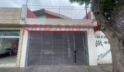 Sobrado de 141m² com 4 quartos em Bortolândia