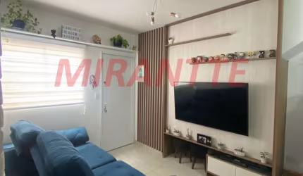 Cond. fechado de 42m² com 2 quartos em Vila Dom Pedro II