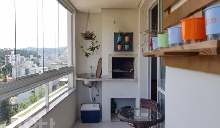 Apartamento à venda em Córrego Grande com 68 m², 2