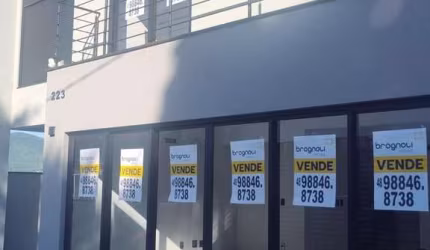 Casa à venda em Trindade com 184 m², 3 quartos, 3
