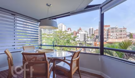 Apartamento à venda em Abraão com 104 m², 2 quarto