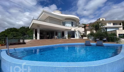 Casa à venda em Bosque das Mansoes com 1000 m², 4