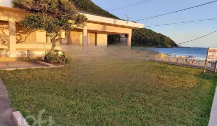 Casa à venda em Pântano do Sul com 182 m², 3 quart