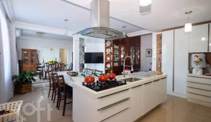 Casa à venda em Agronômica com 490 m², 4 quartos,