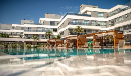 Apartamento de 2 suítes em Jurerê Internacional