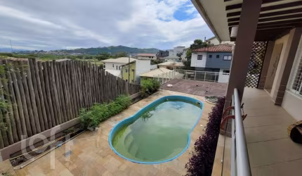 Casa à venda em Saco dos limões com 110 m², 3 quar