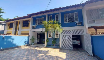 Casa à venda, com 4 quartos sendo 1 suíte à venda por R$ 960.000,00 - Anil