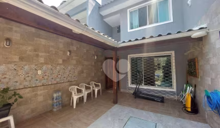 Casa com 4 quartos à venda, 148 m² por R$ 685.000,00 - Vargem Pequena - Rio de Janeiro/RJ