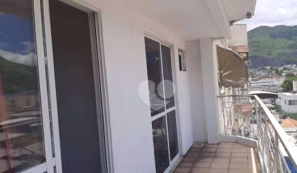 Apartamento com 3 quartos à venda, 88 m² por R$ 256.000 - Piedade - Rio de Janeiro/RJ