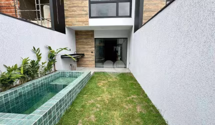 Casa de 150 m² na Taquara: 3 Quartos, suíte e piscina privativa.