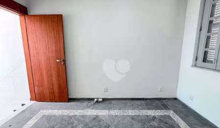 Apartamento 3 quartos vazio à venda, 109 m²