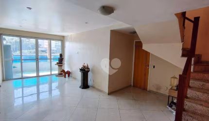 Cobertura com 4 quartos sendo 1 suíte à venda, 241 m² por R$ 800.000 - Freguesia de Jacarepaguá - Rio de Janeiro/RJ
