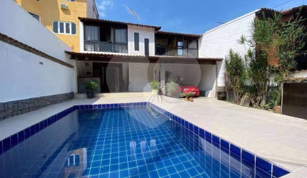 Casa com 3 Quartos à venda, 230 m² por R$ 820.000,00 - Taquara - Rio de Janeiro/RJ