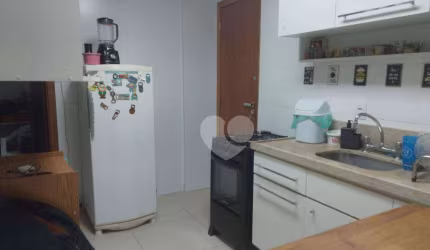 Apartamento com 2 dormitórios à venda, 66 m² por R$ 720.000,00 - Copacabana - Rio de Janeiro/RJ