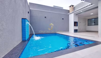 Casa com piscina e 2 suítes no Jardim Munique - Maringá/PR