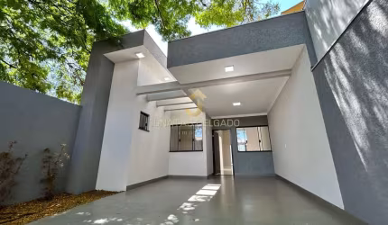 Casa à venda no bairro Jardim Piata - Maringá/PR