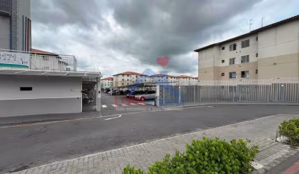 Apartamento à venda no bairro Alto Boqueirão - Curitiba/PR