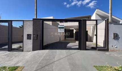 Casa para Venda em Maringá, Jardim Colina Verde, 3 dormitórios, 1 suíte, 2 banheiros, 2 vagas