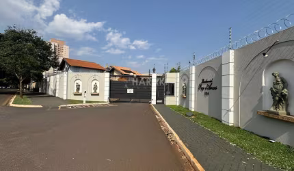 Sobrado em Condomínio para Venda em Maringá, Zona 08, 3 dormitórios, 3 suítes, 4 banheiros, 3 vagas