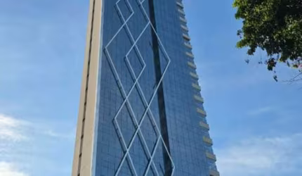Apartamento para Venda em Maringá, Zona 01, 3 dormitórios, 2 suítes, 3 banheiros, 3 vagas