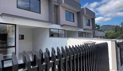 Casa com 3 quartos à venda na Jardim Pomerânia, Ribeirão Clara, Pomerode, 120 m2 por R$ 710.000