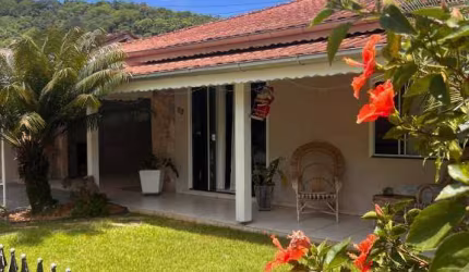 Casa com 4 quartos à venda no Centro, Pomerode , 390 m2 por R$ 620.000