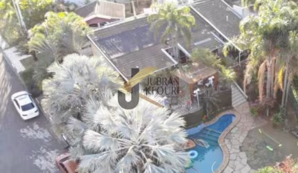 Casa em condomínio a venda no Jardim Jurema em Valinhos , com 4 suítes , lazer privativo e garagem para 4 carros
