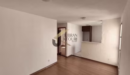 Apartamento à venda no bairro Parque das Cachoeiras (ao lado do Carrefour Valinhos), com 2 dormitórios, garagem coberta e lazer comum.