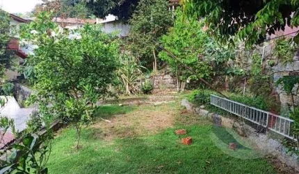 Terreno de 557.1m² no bairro Centro