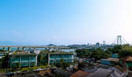 Prédio de 298.44m² no Centro