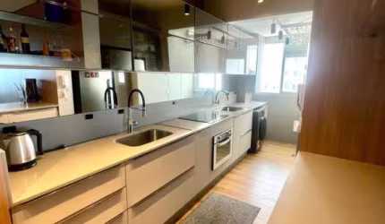 Apartamento de 2 dorms no bairro Kobrasol