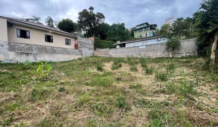 Terreno de 100m² no bairro Coqueiros