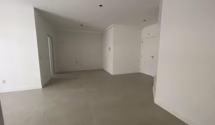 Apartamento de 3 dorms no bairro Itacorubi