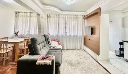 Apartamento com 2 quartos e 61m² no Centro