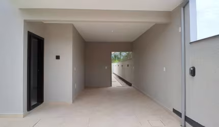 Casa de 3 quartos no bairro Potecas, São José.