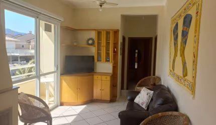 Apartamento com 2 quartos no bairro Açores