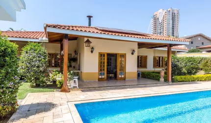 Casa com 3 quartos à venda na Rua Nazaré, 214, Nova Gardênia, Atibaia, 230 m2 por R$ 1.690.000