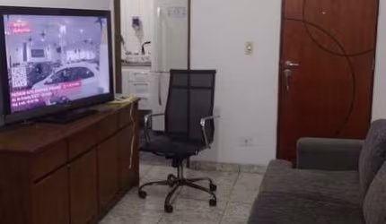 Apartamento 2 Dorms em Parque Pinheiros, Taboão da Serra - R$ 280mil