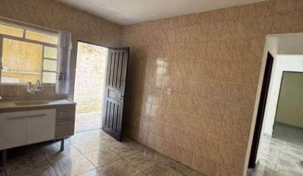 Casa com 2 dormitórios para alugar por R$ 1.700,00/mês - Jardim Divinolândia - Guarulhos/SP